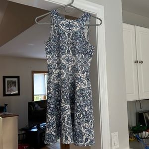 Women’s/young teenager Aeropostale dress size S